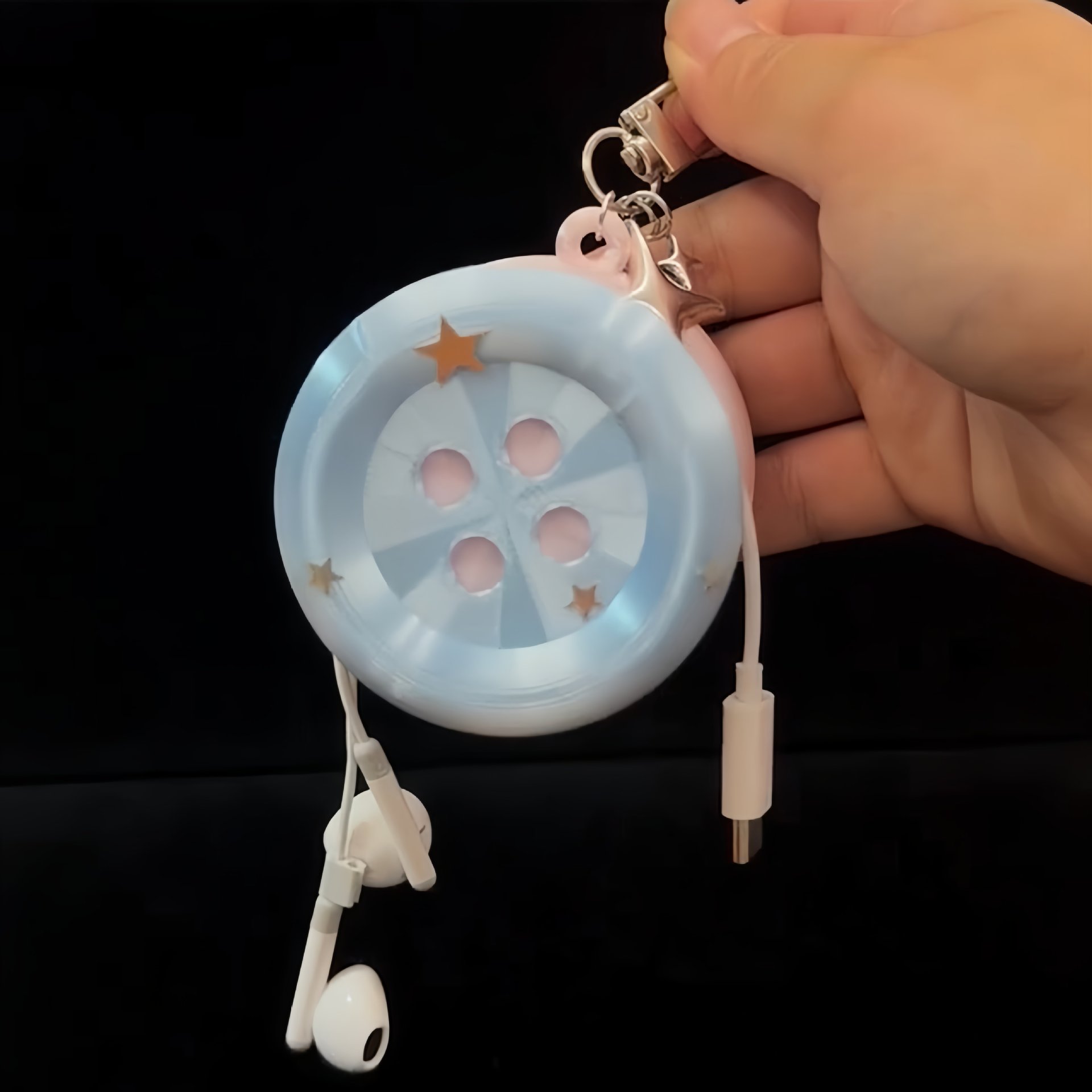 พวงกุญแจรูปดาวกลม 3D น่ารัก ที - Cable Winder Keychain บทวิจารณ์และราคา